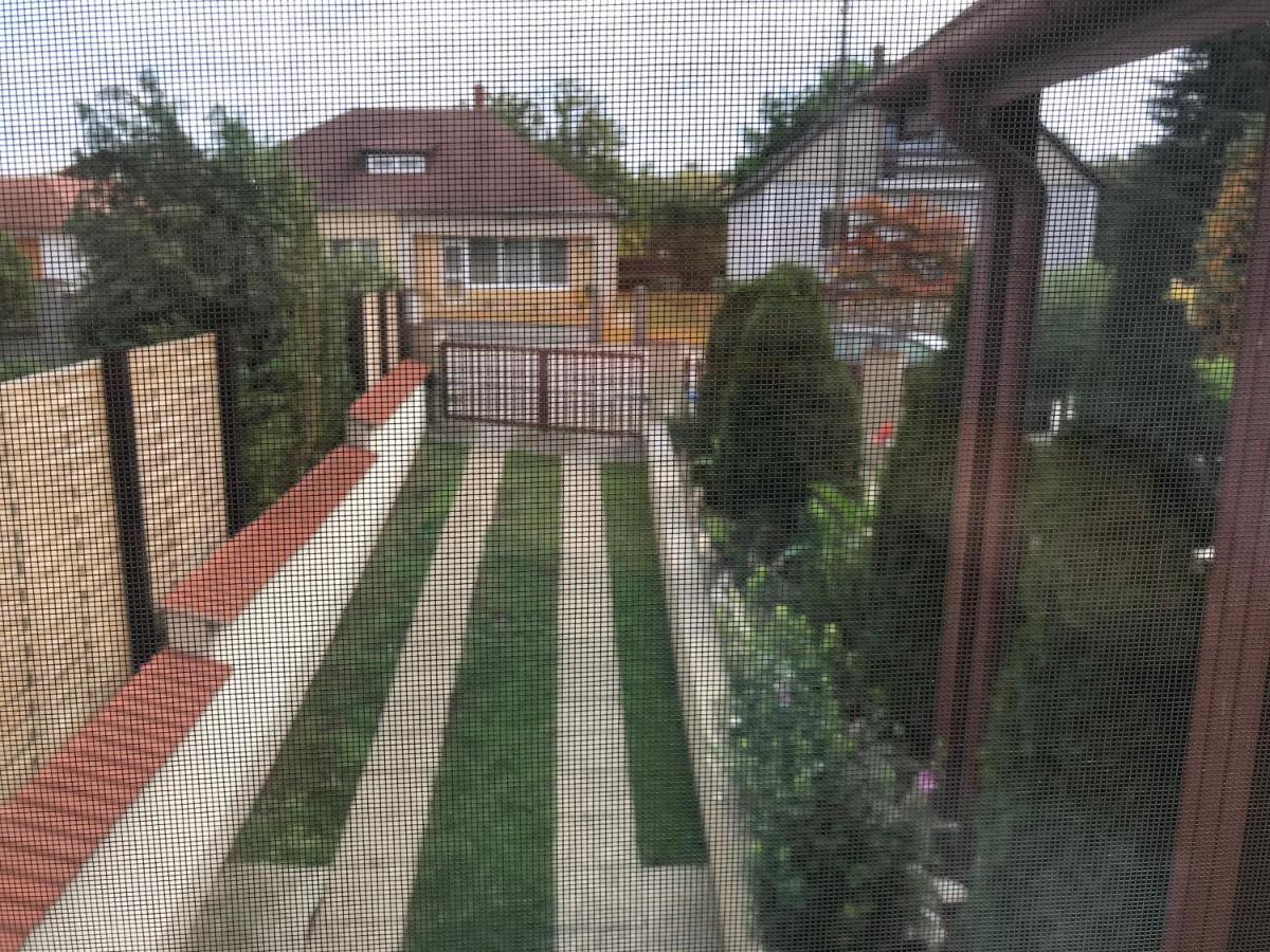 Apartman Tinasol Mosonmagyaróvár 外观 照片