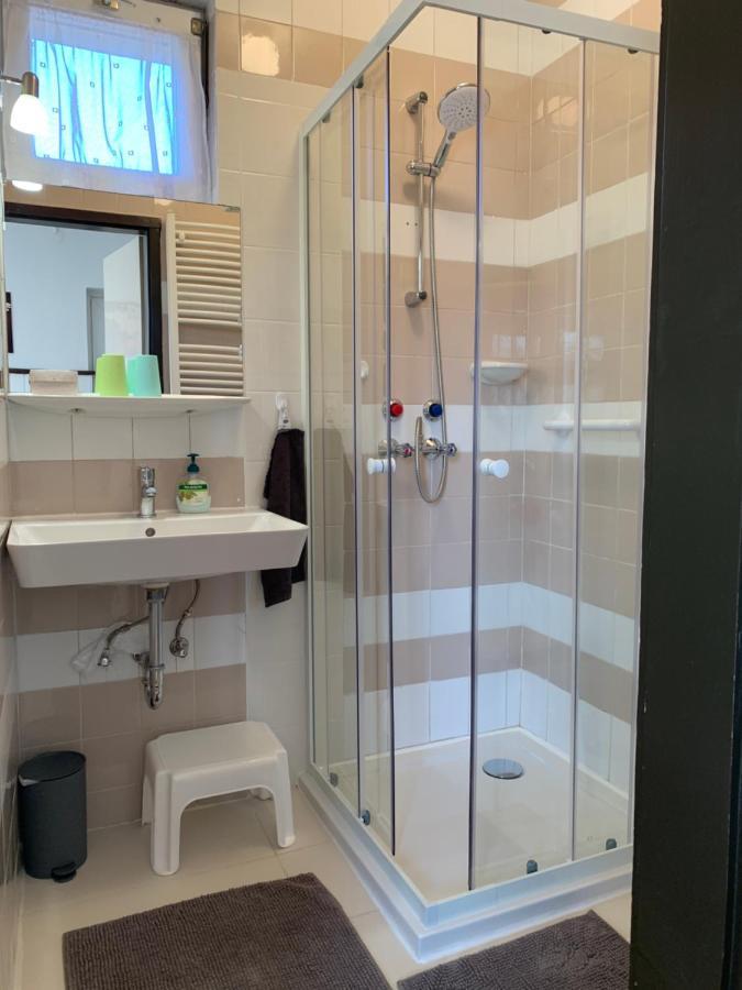 Apartman Tinasol Mosonmagyaróvár 外观 照片